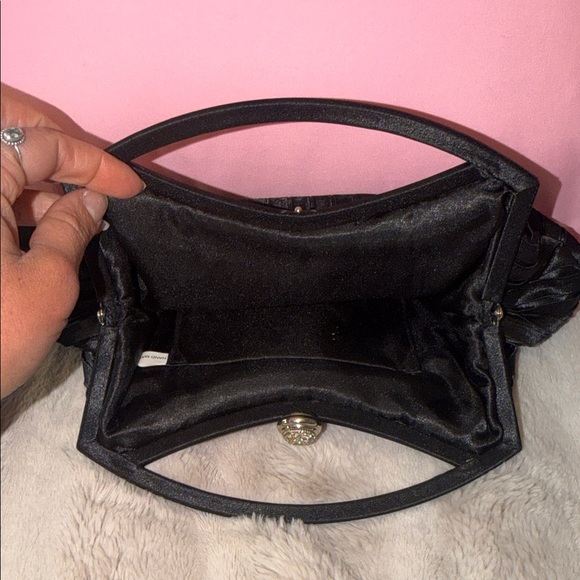Vintage Black Pleated Satin Evening Clutch with Top Handle - Picture 3 of 7